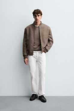 Alternative view of ÁO KHOÁC BOMBER PHỐI VẢI